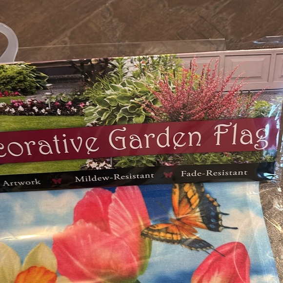 Erin’s Garden Spring Bunny Basket Garden Flag 12.5x18” double sided - Picture 3 of 5